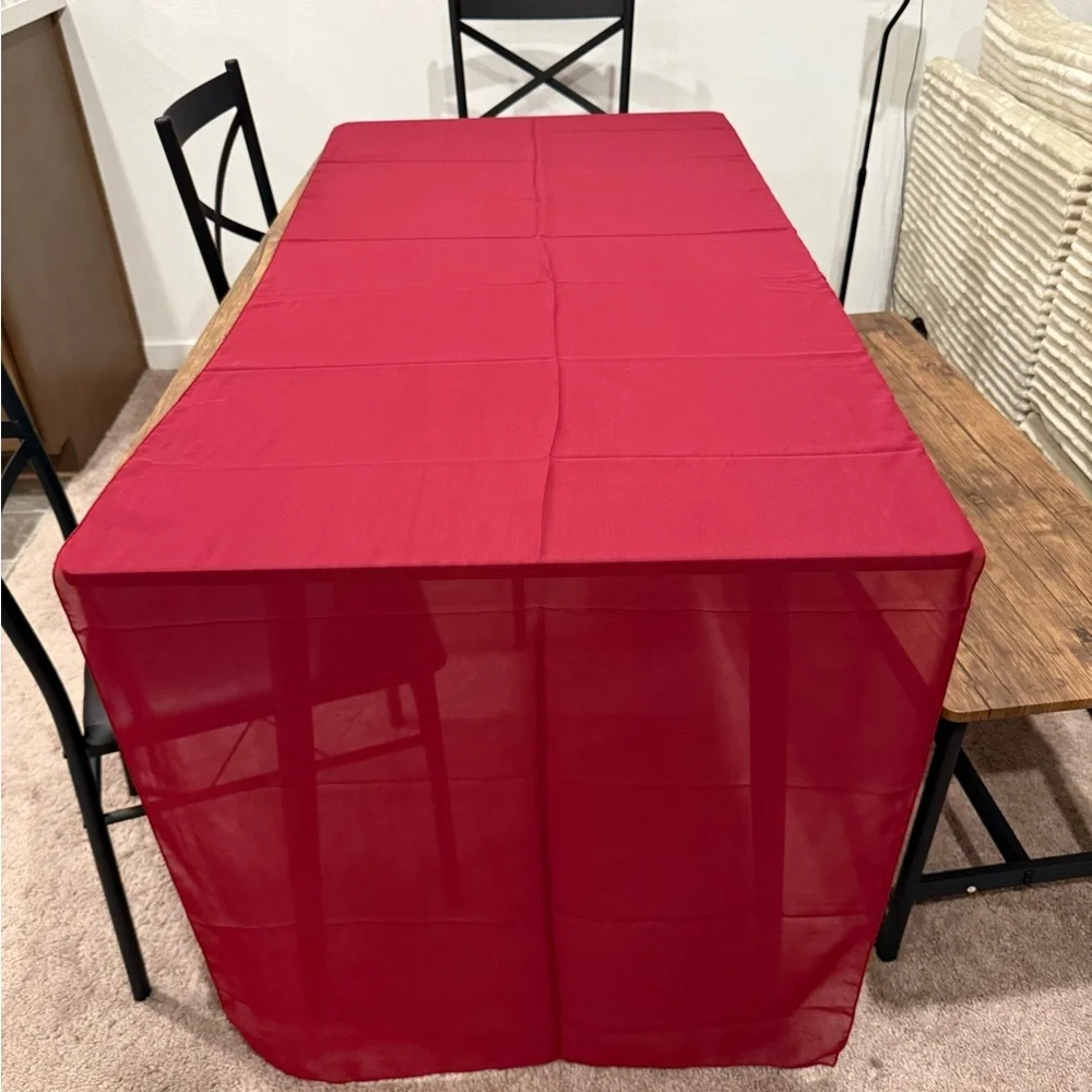 N/A chiffon table